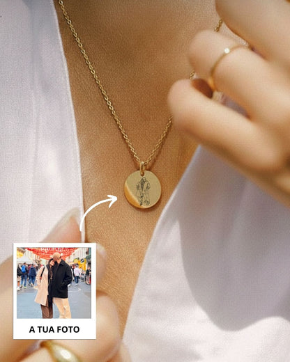 Colar Retrato Line Art Personalizado