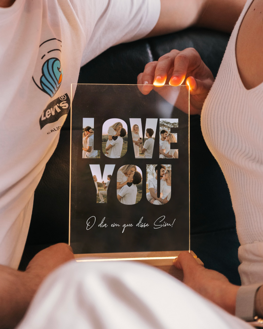 capa:namorados | Placa "LOVE YOU" c/ 7 Fotografias — presente para Namorados