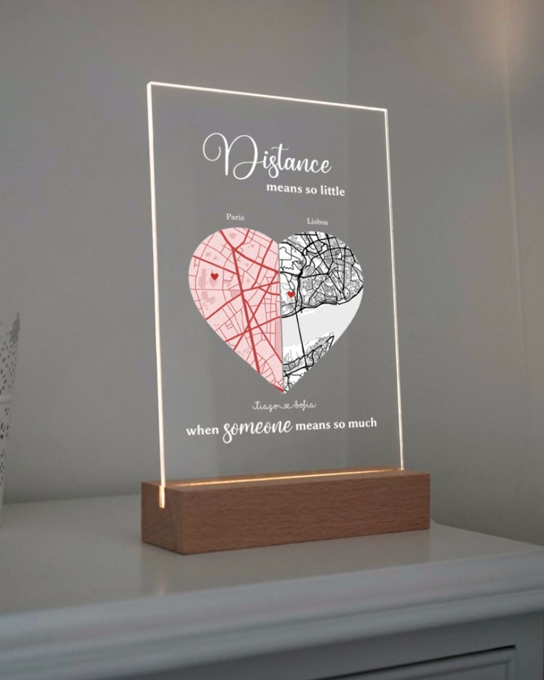 Lámpara "Distance Means So Little" con Mapas Personalizados
