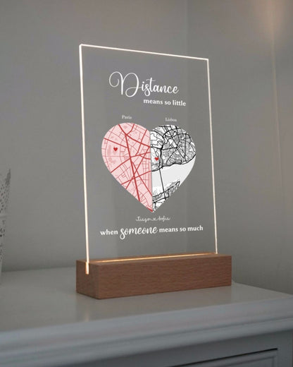 Lámpara "Distance Means So Little" con Mapas Personalizados