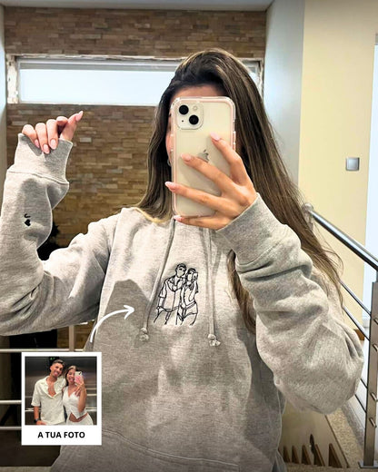 Hoodie Retrato Line Art Personalizável