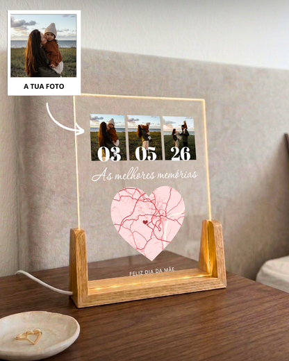 Lamp with 3 Photographs & Personalized Map
