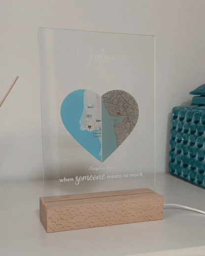 Lámpara "Distance Means So Little" con Mapas Personalizados